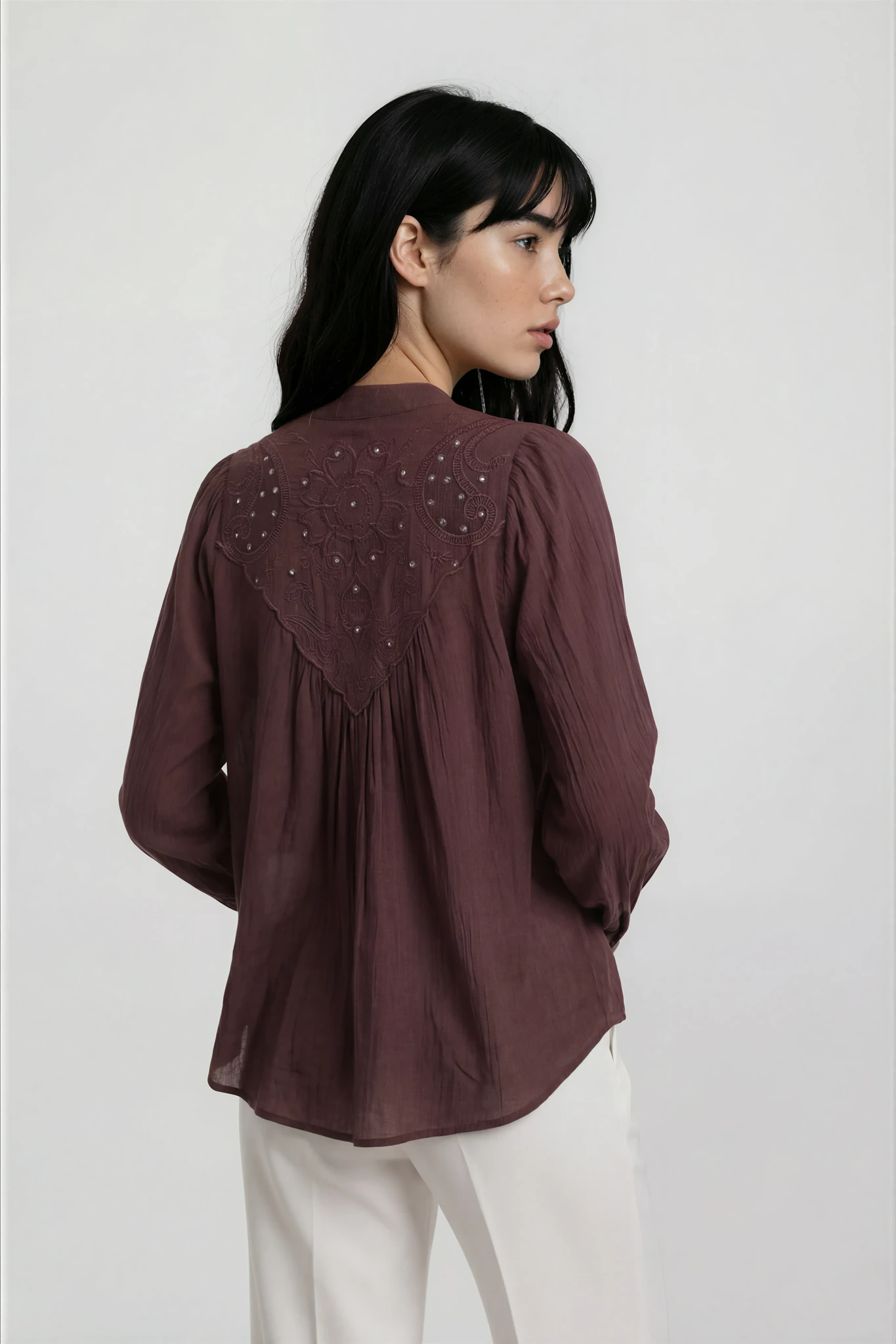 brown full sleeve shirt